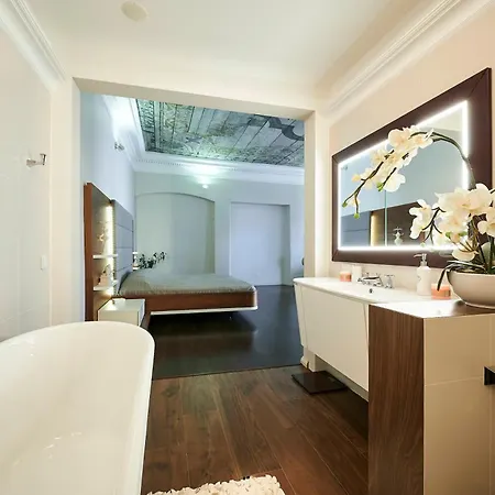 Luxury Baron Fon Fersen Apartament Tallin
