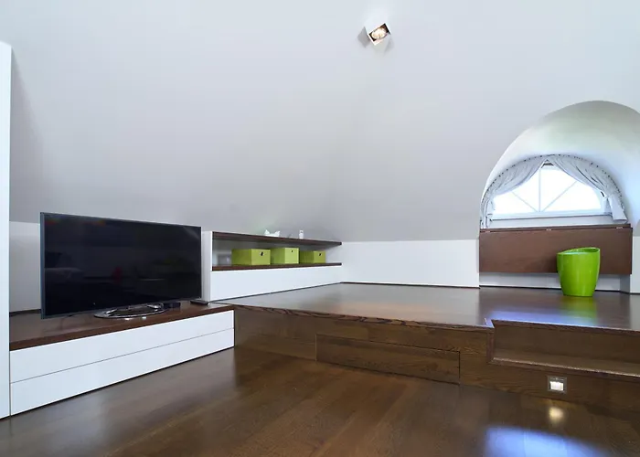 Luxury Baron Fon Fersen